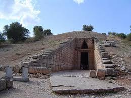 Η περίοδος των βασιλικών τάφων Η πρώτη