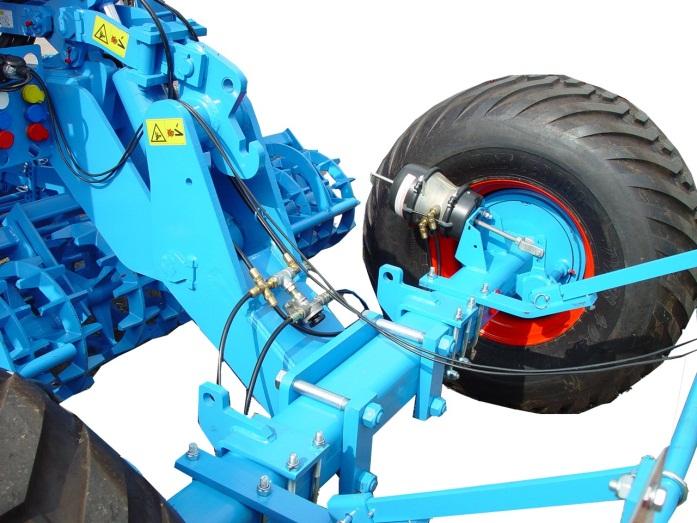 Spojovacie diely 13 SPOJOVACIE DIELY 1 2 Prístroj sa môže dodávať so spojovacími dielmi pre nadstavbu sejačky LEMKEN Solitair 9 KA.