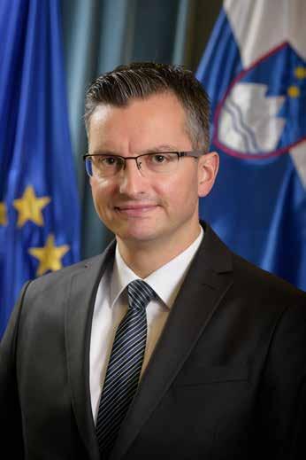 SPOŠTOVANE OBISKOVALKE, SPOŠTOVANI OBISKOVALCI, SODELUJOČI, starost že dolgo ne pomeni več posameznikove zavesti, da gre za zadnjo pot, ki jo prehodi v življenju.