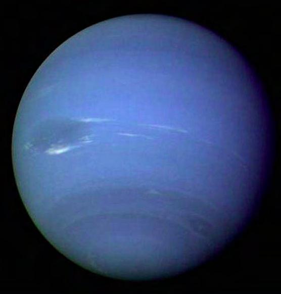 groot voorwerp Neptunus Neptunus beleef die sterkste winde in die sonnestelsel Stormwinde van 10 keer so sterk soos die Aarde se orkane is al opgeteken Van al die gasreuse, het Neptunus die meeste
