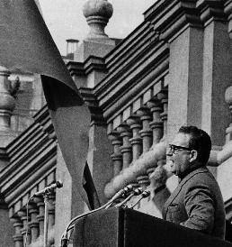 Παρά το μποϊκοτάζ, το Μάρτιο του 1973 τα κόμματα που στηρίζουν τον Αλιέντε κερδίζουν το 43,4% των ψήφων. Η Δεξιά αρχίζει να καταλαβαίνει πως δεν θα την ωφελήσουν οι νόμιμες διαδικασίες.