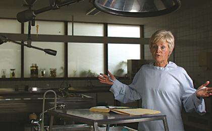 Films Transit, Canada Jan Rofekamp t. +1 514 844 3358 f. +1 514 844 7298 janrofekamp@filmstransit.