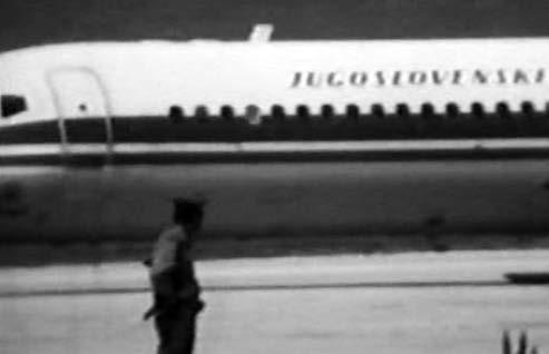 Tαινίες μικρού μήκους / Short Films Thessaloniki IFF-2015 / Balkan Survey ID # 131 Heavens [Ουρανοί / Daljine] 191 Σκηνοθεσία-Σενάριο/Direction-Screenplay: Jelena Maksimović, Ivan Salatić