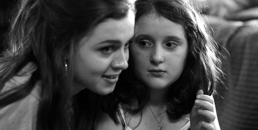 Νεανική Οθόνη / Thessaloniki IFF-2015 ID # 117 234 My Skinny Sister [Η μεγάλη μου αδελφή / Min lilla syster] Σουηδία / Sweden 2015 Μόλις η Στέλλα μπαίνει στον συναρπαστικό κόσμο της εφηβείας,