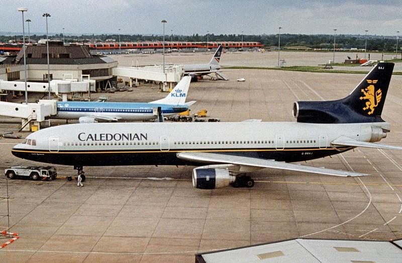 Διατάξεις Εισαγωγής Κινητήρα Διάταξη εισαγωγής σχήματος S Lockheed L-1011 TriStar Caledonian Airways (1988)