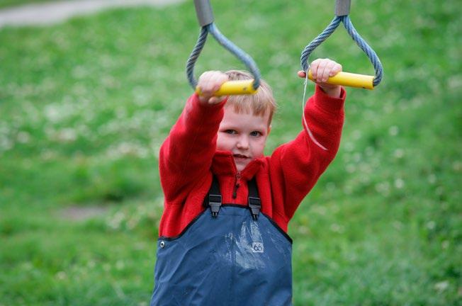 Á samsvarandi hátt ætti maturinn í leikskólanum að veita að minnsta kosti um 70% af daglegri þörf fyrir flest vítamín og steinefni, eða um 50% ef morgunmatur er ekki í boði.