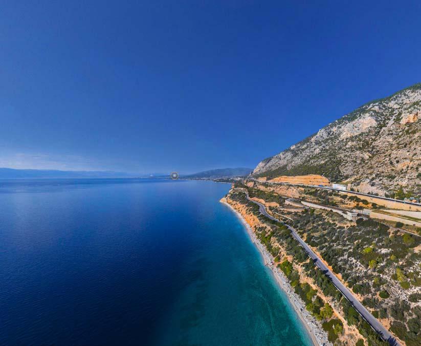 Περαχώρας και από εκεί στη Λίμνη Στυμφαλία ή κάντε μια μικρή βόλτα κατά μήκος του Βουραϊκού.