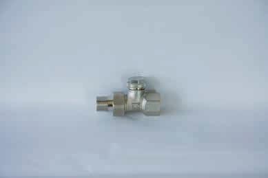 Cenik 2018 Specifičen prior k radiatorjem Univerzalen prior Termostatska glava ET 35 arva: ela 7501900 8,40 MG H Termostatska glava TRV 4 arva: ela 7546567 9,40 Termostatska glava TRV 4 arva: kromana
