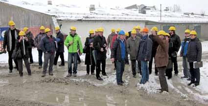 A p r i l _ 2 0 11 7 Kronologija projekta TEŠ 6 2001 2003: izdelava razvojnega načrta (RN) junij 2004: sprejetje RN za 600 MW blok 6 na skupščini TEŠ julij 2006: pridobljeno energetsko dovoljenje za