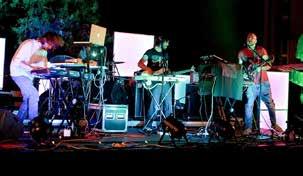 00 na grajskem dvorišču Posavskega muzeja Brežice: koncert DŠB Unplugged - kantavtor Peter Dirnbek in skupina Vox Populi Petek, 26. 8. ob 8.00 v MC Krško: počitniške aktivnosti ob 9.