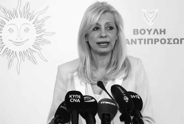 ο Μαξ χόρευε με τα αστέρια που χρονολογούνται από τη Μέριλραντεβού για απολύμανση