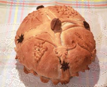PHILOPTOCHOS NEWS LAST DAY TO ORDER YOUR CHRISTOPSOMO Yummy yummy beautiful Christmas breads are on sale at the Philoptochos table for $25.