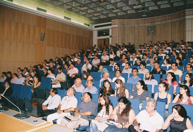 κατασκευών της Κύπρου με μη γραμμικές μεθόδους.