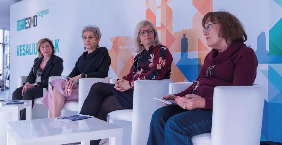 ΕΤΡΩΠΑΪΚΘ ΠΑΡΟΤΙΑ 5. ΜΟΝΑΧΟ ESMO2018 ΕΤΡΩΠΑΙΚΟ ΤΝΕΔΡΙΟ ΟΓΚΟΛΟΓΙΑ Θ Ελλθνικι Ομοςπονδία Καρκίνου ΕΛΛ.Ο.Κ. βρζκθκε ςτθν καρδιά τθσ Ευρϊπθσ, ςτο Μόναχο ςτισ 19 με 23 Οκτωβρίου 2018 μαηί με εκπροςϊπουσ από τουσ υλλόγουσ μζλθ τθσ, για να ενθμερωκεί για τισ εξελίξεισ ςτα κζματα τθσ ογκολογίασ.