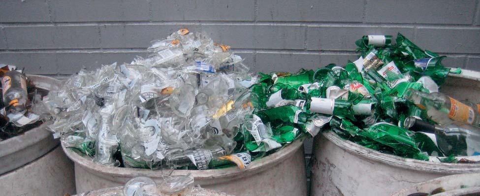 1/2014 RECYKLAČNÝ PRIEMYSEL Je Slovensko naozaj v triedení skla na konci rebríčka? Alebo.