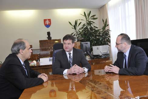 fórach. Ktoré z nich vám utkvelo v pamäti najviac a čím? P. Burian: Je to zasadnutie Bezpečnostnej rady OSN 28.