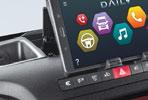ktorý sa vyrovná výkonu dieselového motora, ale s čistou a tichou prevádzkou Daily HI-MATIC Natural Power KONEKTIVITA NA PALUBE Zachovajte si konektivitu s jedinečnou aplikáciou DAILY BUSINESS UP.