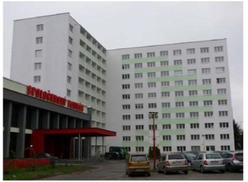 5) (e) loggií, vyskytujúcu sa u stredorozponového konštrukčného systému T08B.