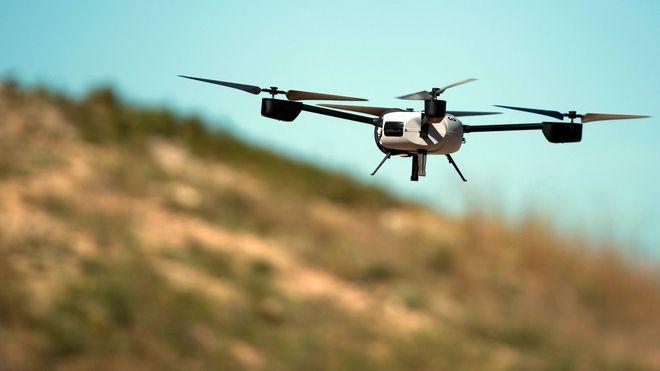 τηλεκατευθυνόμενης συσκευής (drone, τηλεκατευθυνόμενο ελικόπτερο) 2.