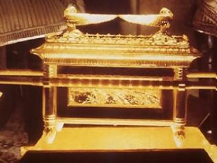 Η ΚΙΒΩΤΟΣ ΤΗΣ ΔΙΑΘΗΚΗΣ Ήταν ένα φορητό ξύλινο κιβώτιο επιστρωμένο εσωτερικά και εξωτερικά με φύλλα χρυσού.
