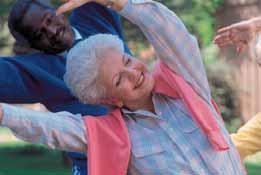 Παράλληλα με την ευελιξία και την κινητικότητα, ελαττώνεται και η δύναμη σε ηλικιωμένα άτομα, ιδιαίτερα εάν δεν γυμνάζονται.