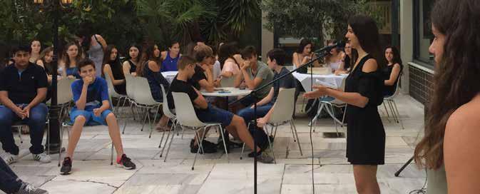 So long, farewell, auf Wiedersehen, goodbye Angeliki Kanellakopoulou, M.A.Ed., Leiterin des Gymnasions, Mittelstufenkoordinatorin Αγγελική Κανελλακοπούλου, M.A.Ed., Διευθύντρια Γυμνασίου, Συντονίστρια μέσης βαθμίδας σπουδών Ein altes Kapitel schließt sich, ein neues öffnet sich.