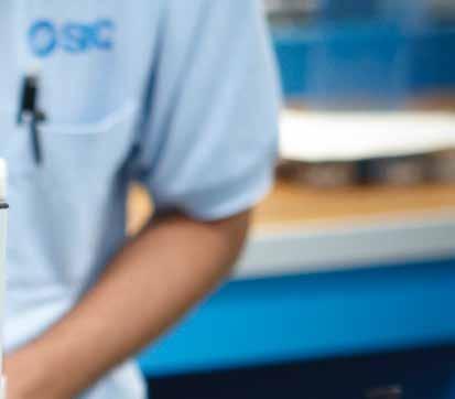 Tieto prvotriedne predpoklady robia SMC silným partnerom, ktorý je schopný Vami požadované bezpečnostné komponenty vyvinúť a realizovať podľa požiadaviek smernice o strojových zariadeniach.
