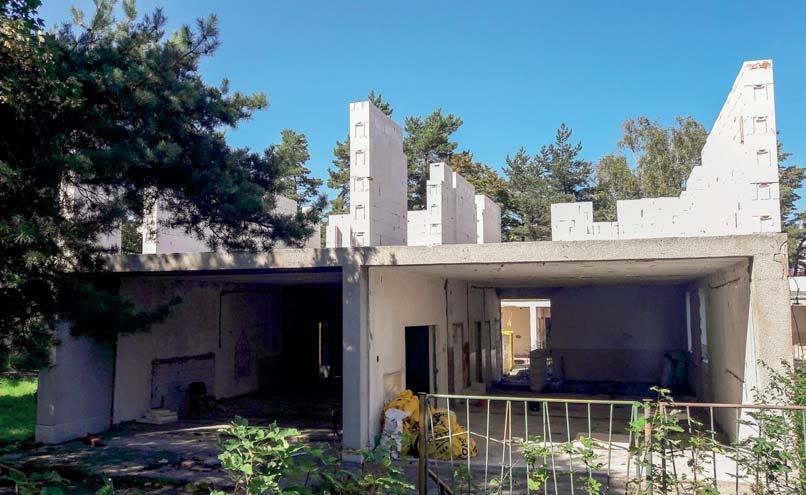 4 Aktuality Aktuality Na zhotoviteľa MŠ na Novohorskej beží nové verejné obstarávanie Mestská časť Rača pôvodne plánovala novú škôlku na Novohorskej ulici otvoriť na jeseň tohto roku, nakoniec sa