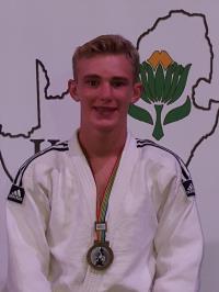 Chris Ehlers (graad 10) se judoprestasies laat mens effens versigtig verby hom stap.