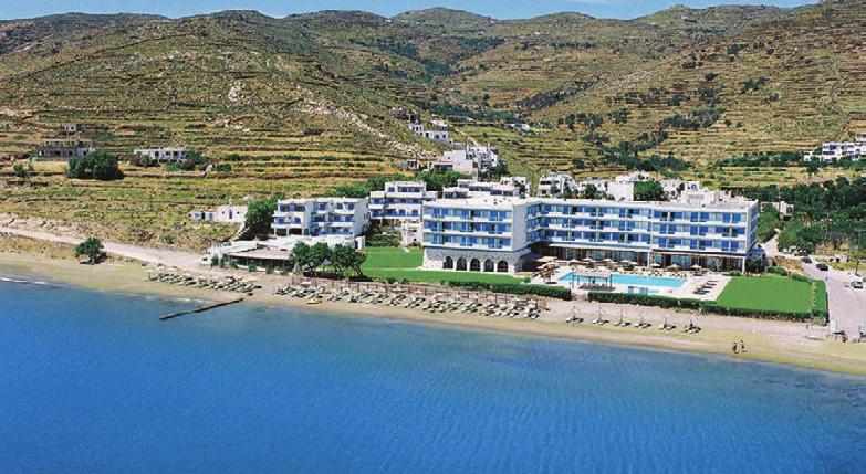 Ένα από τα πλέον ιδιαίτερα νησιά των Κυκλάδων... Η Τήνος είναι το ίδιο όµορφη µε τις υπόλοιπες Κυκλάδες µε χαρακτήρα αληθινά παραδοσιακό και όχι απλά τουριστική βιτρίνα.