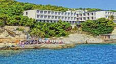 GRECOTEL OLYMPIA OASIS 4* & AQUA PARK ΛΟΥΤΡΑ ΚΥΛΛΗΝΗΣ Ένα ξενοδοχείο µια µαγική σκηνή, γεµάτη θάλασσα, άµµο και ανοιχτούς ορίζοντες.