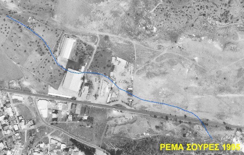 4) Αστική επέκταση Οι αστικές επεκτάσεις που σημειώθηκαν στις περιοχές Μάνδρας-Μαγούλας τα τελευταία 20 χρόνια (1997-2017) εντοπίστηκαν με τη χρήση δύο συνόλων αεροφωτογραφιών από 6 αεροφωτογραφίες