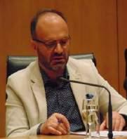 Τα επιστημονικά της ενδιαφέροντα επικεντρώνονται στην Ελληνική Παπυρολογία και την Ιστορία της Ελληνορωμαϊκής Αιγύπτου.