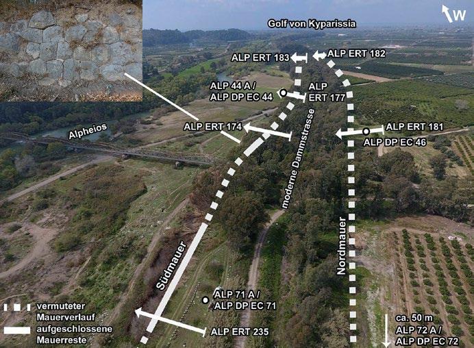 ΈΡΕΥΝΕΣ ΠΕΔΊΟΥ ΟΛΥΜΠΙΑ 5 Blick nach Westen auf den unteren Alpheios mit einem möglicherweise antiken, flussbegleitenden Mauersystem basierend auf geophysikalischen Prospektionen.