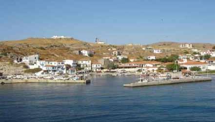 Το έργο βελτίωσης των λιμενικών εγκαταστάσεων του νησιού έχει αυξημένες περιβαλλοντικές προδιαγραφές, τόσο κατά το στάδιο κατασκευής όσο και στο στάδιο της μετέπειτα λειτουργίας του καθώς ο Αγιος