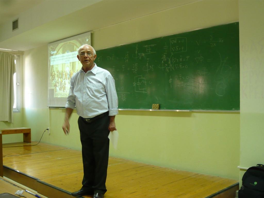. Εισαγωγή νέου σφαιρικού μαθήματος στο ο έτος Μια καινοτομία του ακαδημαϊκού έτους ήταν η εισαγωγή του μαθήματος «Εισαγωγή στην Επιστήμη του Ηλεκτρολόγου Μηχανικού» του ου εξαμήνου.