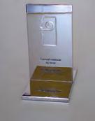 2004 ΕΙΚΑΣΤΙΚΗ ΔΙΑΜΟΡΦΩΣΗ ΤΟΠΙΟΥ / ΠΑΝΕΥΡΩΠΑΪΚΗ ΔΙΑΚΡΙΣΗ Η κατασκευή του σύγχρονου αυτοκινητόδρομου συνδυάστηκε με την τέχνη, μέσω της συνεργασίας με τη γλύπτρια τοπίου Νέλλα Γκόλαντα, η οποία