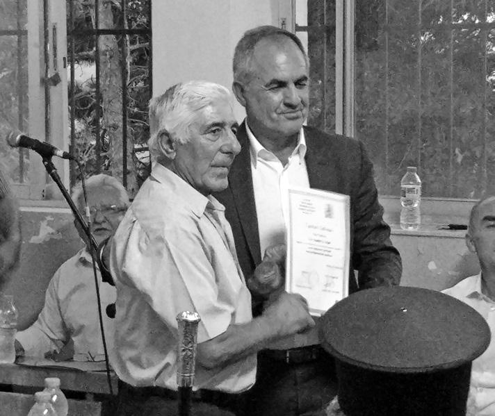 ανήκε αποκλειστικά στην κοινότητάς μας και για τον σκοπό αυτό είχε σε μέρος από οικόπεδό της στη θέση Σέσι Μάδη για την ανέγερση του παρεκκλησίου του Αγίου Κοσμά.