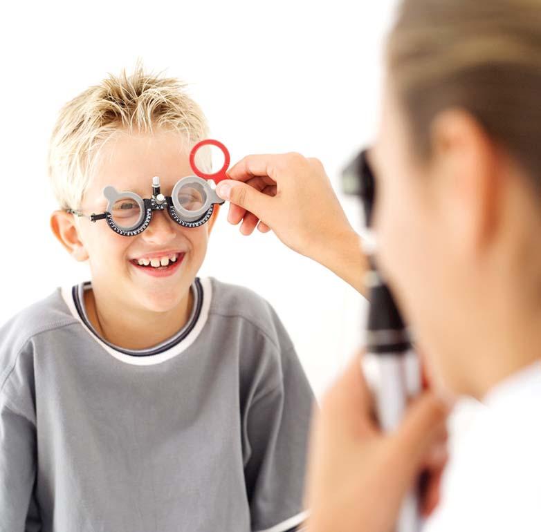 Xəstəliyin klinik şəkli ilkin olaraq xəstələrin şikayətləri ilə meydana çıxır.