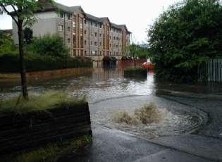 Flood Damage ( ) Flood Consequence Βελτιστοποίηση Αντιπλημμυρικών Έργων και Σχεδίων Επιδιόρθωση δικτύων (ή τοποθέτηση αναχωμάτων) Βέλτιστη παρέμβαση για μείωση του οικονομικού και κοινωνικού κόστους
