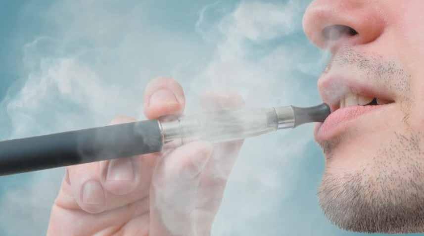 4 Dental Tribune Greek Edition Μελέτες δείχνουν ότι το ηλεκτρονικό τσιγάρο είναι επιβλαβές για τη στοματική υγεία Πηγή: http://www.dental-tribune.