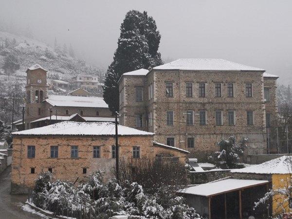 4: Ιστορικό κέντρο Τσαριτσάνης