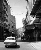 Πιο συγκεκριμένα θα μπορούσαμε να συμπεράνουμε πως η Αιόλου είναι η οδός με την περισσότερη ποικιλομορφία.