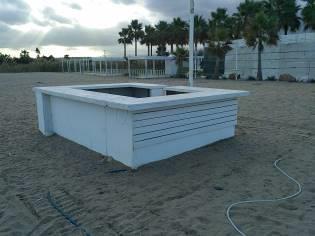 χαρακτήρα (π.χ. beach bar) στην παραλία