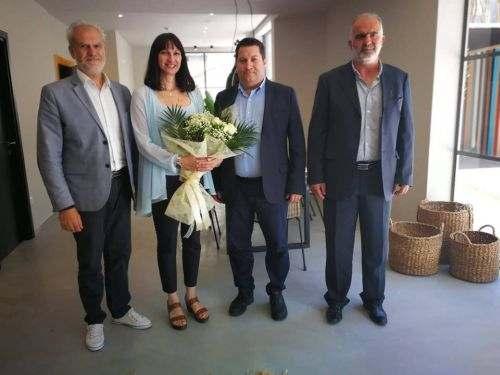 2018) στη Χερσόνησο η συνάντηση της Υπουργού Τουρισµού Έλενας Κουντουρά µε το δήµαρχο Χερσονήσου Γιάννη