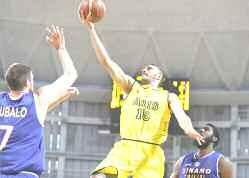 ΤΟΠΙΚΑ ΤΡΙΤΗ 13 ΝΟΕΜΒΡΙΟΥ 2018 15 _3 Ανοιχτή γραμμή με τα κλειστά της Α1 ΕΣΑΚΕ εξακολουθούν να διατηρούν οι Τρικαλινοί φίλαθλοι.