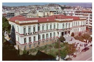 Σέρρες Petrich: Ένα πολιτιστικό δίπολο Οι Σέρρες στην Ελλάδα και το Petrich στη Βουλγαρία είναι αδελφοποιημένες πόλεις (από το 2005), οι οποίες έχουν συνεργαστεί σε κοινά ευρωπαϊκά