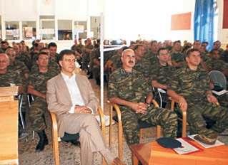 Εκπαιδευτική διάλεξη στο Στρατόπεδο «ΚΛΕΙΣΑΡΗ» Στις 19 Οκτωβρίου 2012 πραγµατοποιήθηκε στο Στρατόπεδο «ΚΛΕΙΣΑΡΗ» εκπαιδευτική διάλεξη από