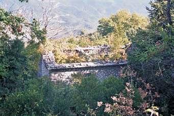 ιταλική εισβολή, ενώ η ευρύτερη περιοχή κατελήφθη από σώµατα