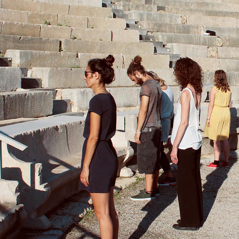 60 66 76 90 104 110 116 124 132 138 Τη μαγεία του απλού θεατή με προσδοκία και χαρά δεν την έχασα ποτέ Τάκης Τζαμαργιάς σε συνομιλία